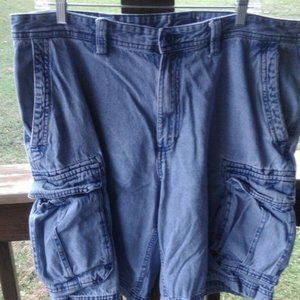 Mens shorts baggies size 38